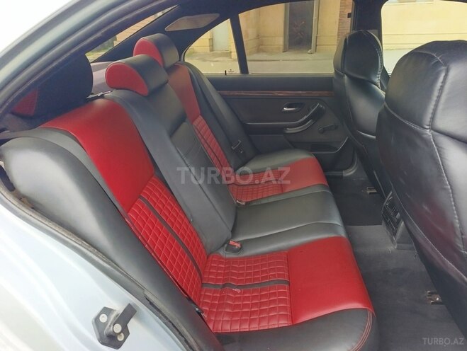 BMW 520-7