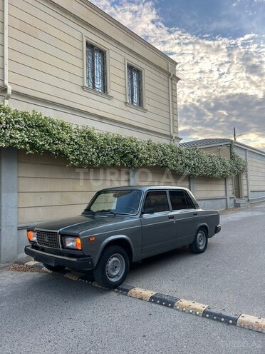 LADA (VAZ) 2107-6