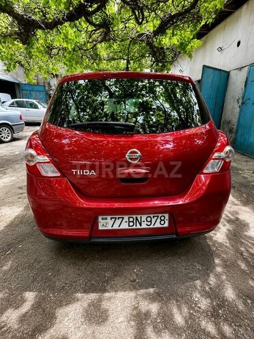 Nissan Tiida-7