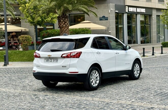 Chevrolet Equinox-8
