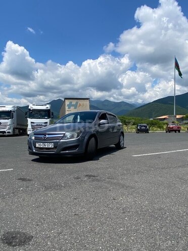 Opel Astra-13