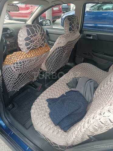 Opel Astra-10