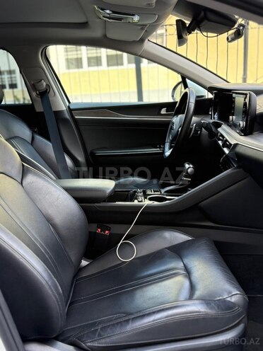 Kia K5-14