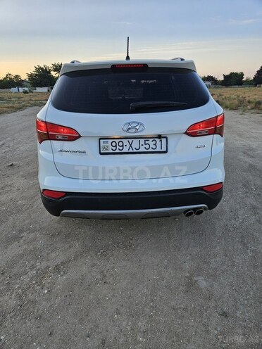 Hyundai Santa Fe-14