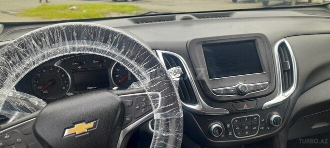 Chevrolet Equinox-4
