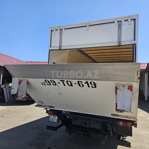 Mercedes Atego 818-8