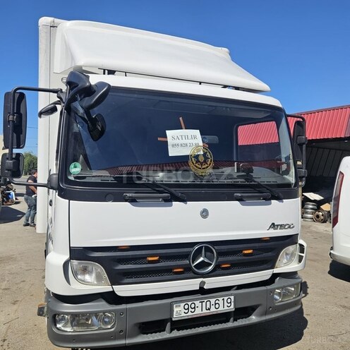 Mercedes Atego 818-11