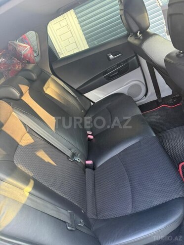 Kia Ceed-8