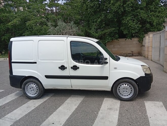 Fiat Doblo-2