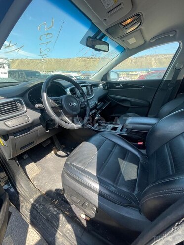 Kia Sorento-3