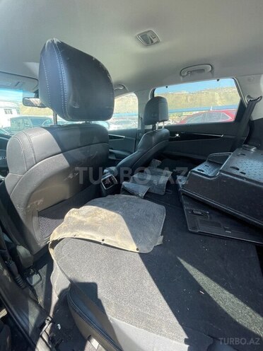Kia Sorento-4