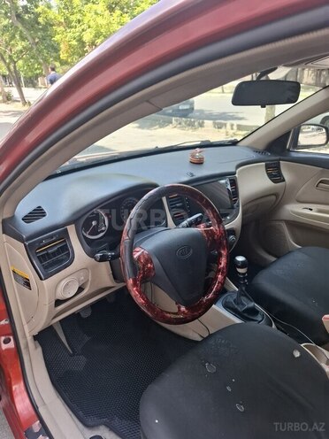 Kia Rio-9