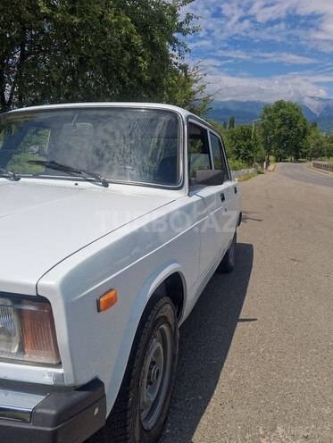 LADA (VAZ) 2107-4