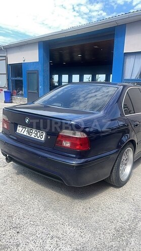 BMW 528-5