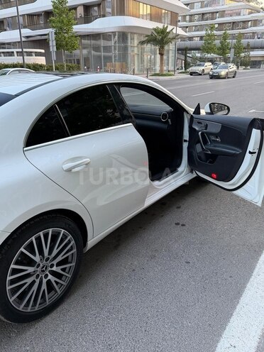 Mercedes CLA 250-6