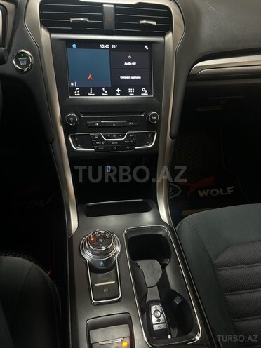 Ford Fusion (North America)-8
