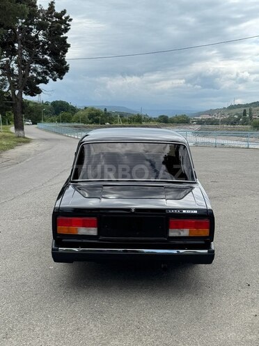 LADA (VAZ) 2107-18