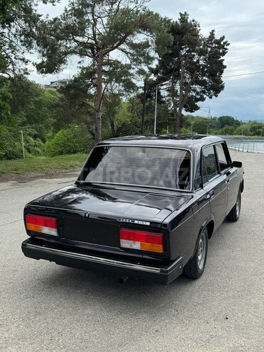 LADA (VAZ) 2107-17