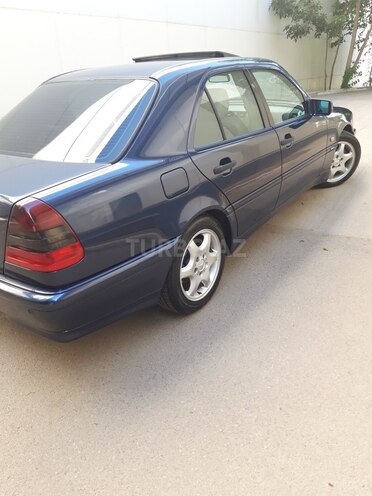 Mercedes C 280-4