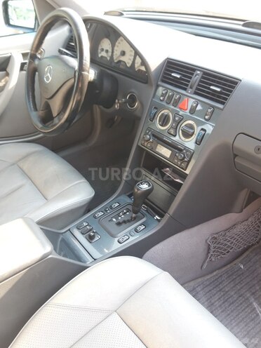 Mercedes C 280-6