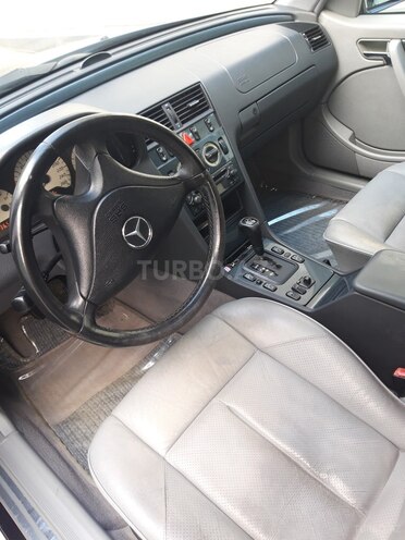 Mercedes C 280-8