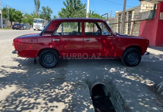 LADA (VAZ) 21011-6
