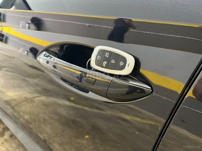 Hyundai Sonata-6