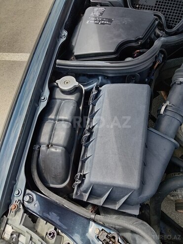 Mercedes E 200-18