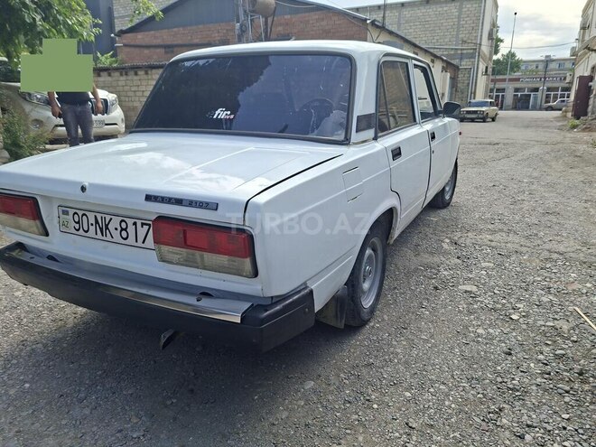 LADA (VAZ) 2107-5
