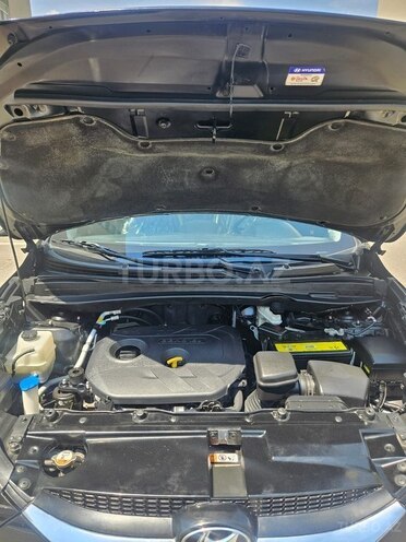 Hyundai ix35-6