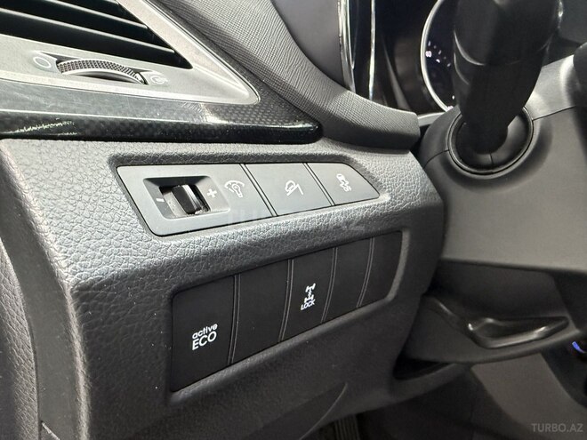 Hyundai Santa Fe-16