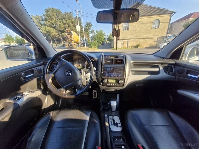 Kia Sportage-12