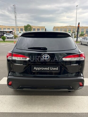 Toyota Corolla Cross-3
