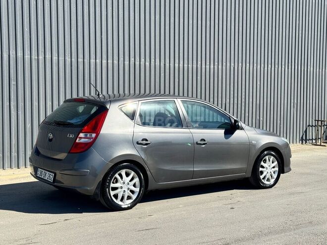 Hyundai i30-9