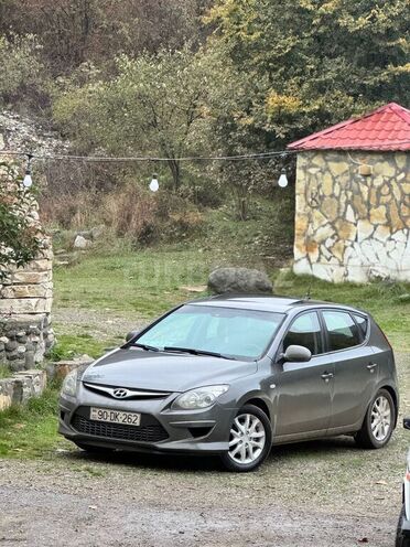Hyundai i30-8