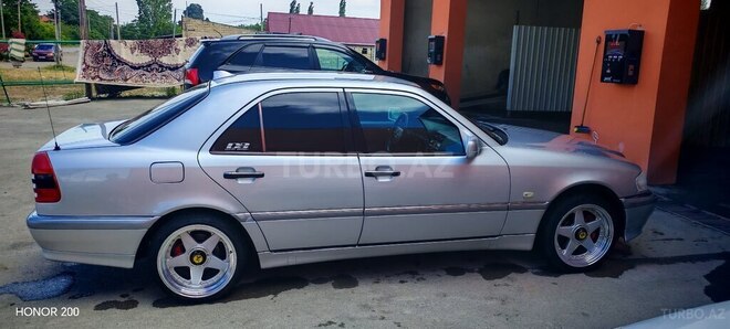 Mercedes C 180-5