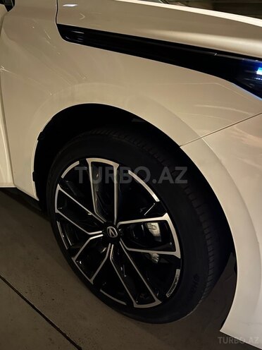 Changan Qiyuan A05-5