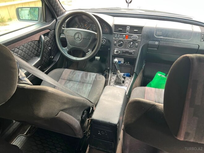 Mercedes C 180-5