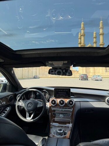 Mercedes C 300-7