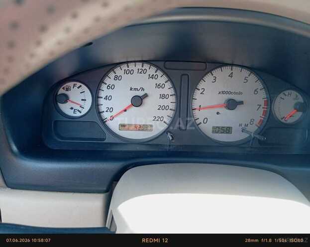 Nissan Sunny-9