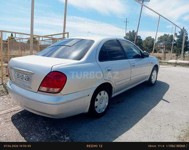 Nissan Sunny-7