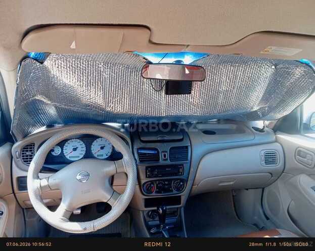 Nissan Sunny-3
