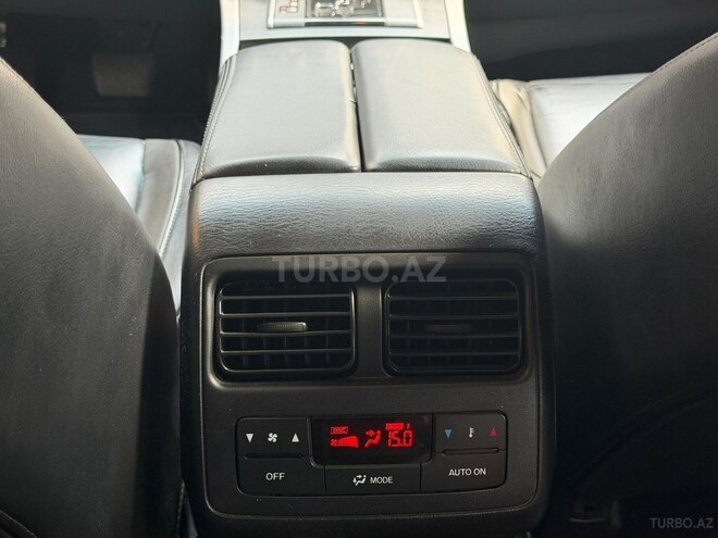 Mazda CX-9-11