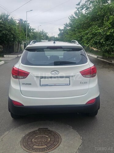 Hyundai ix35-7