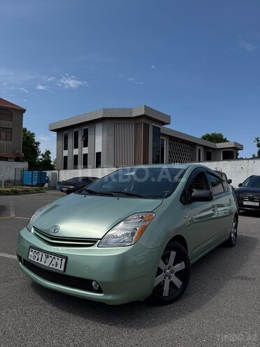 Toyota Prius-3