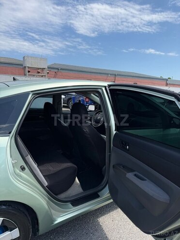 Toyota Prius-13