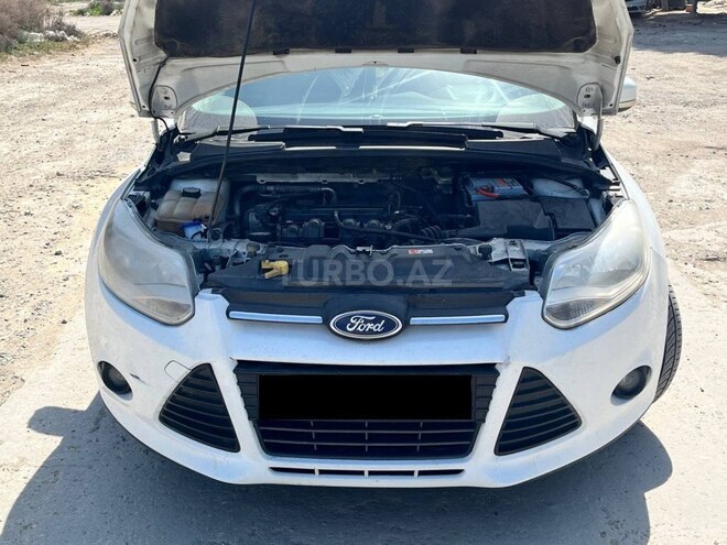 Ford Focus-3
