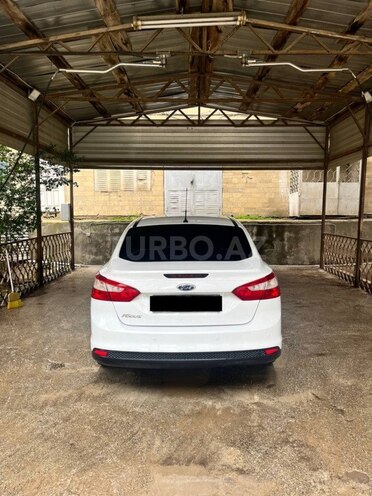 Ford Focus-5