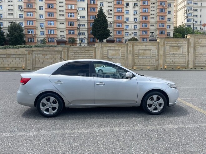 Kia Cerato-6