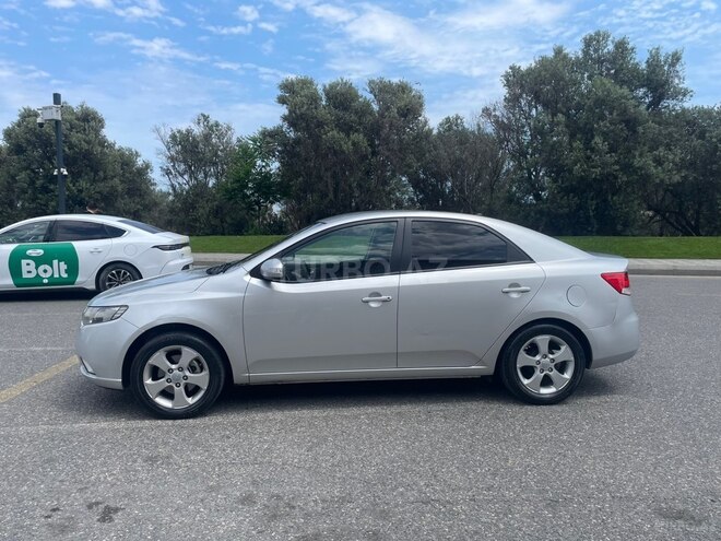 Kia Cerato-4